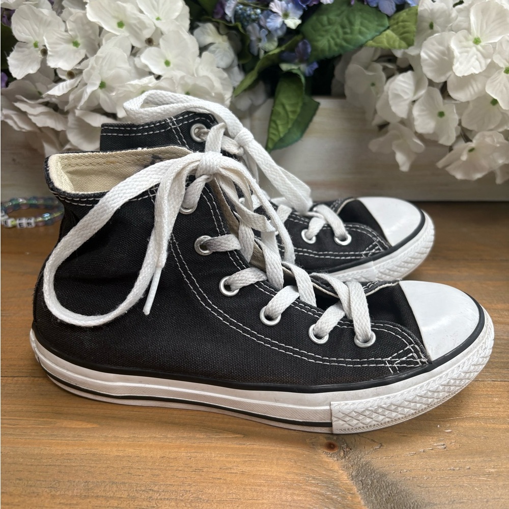 Black High-Top Sneakers with White Laces